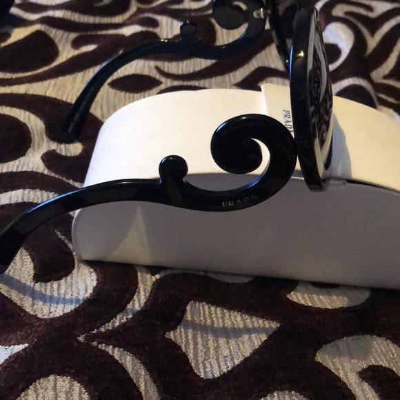 AUTHENTIC Prada Sunglasses - Picture 2 of 3
